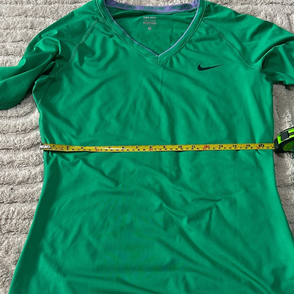 Nike Emerald Green Performance Top Large - Picture 4 of 6